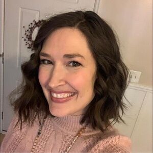 Meet your Posher, Candace